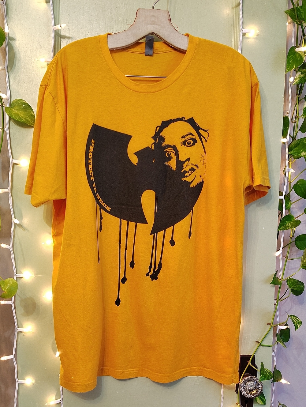 Men's Wu Tang Clan Protect Your Neck Orange Black Next Level Apparel T-shirt XL